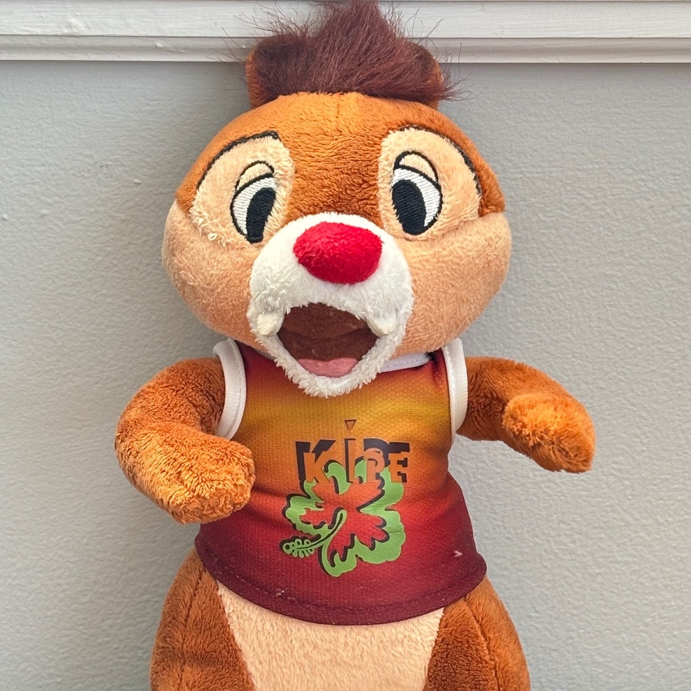 DISNEY Aulani Resort Spa Hawaii DALE PLUSH Chipmunk Toy Doll 9" Stuffed Animal